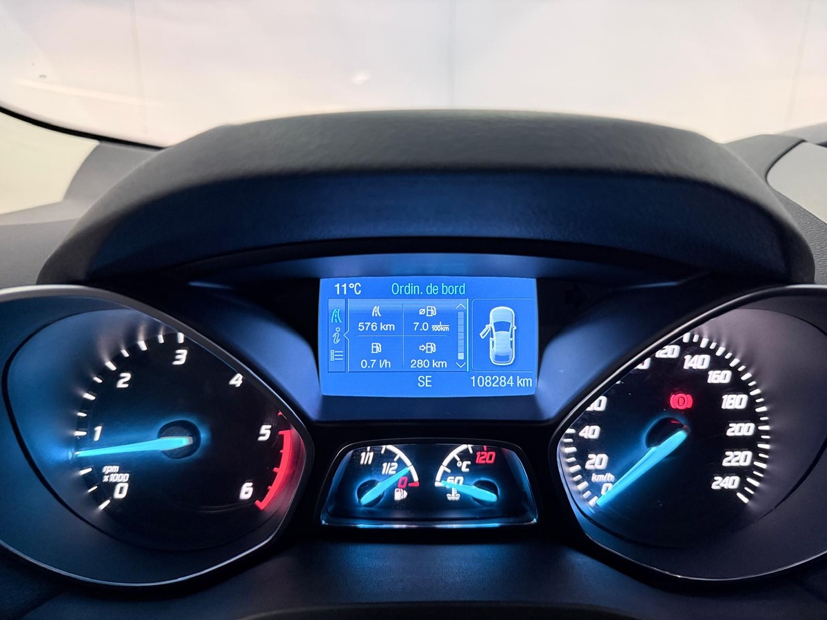 Ford Kuga 2.0 TDCI 136   TITANIUM 4X 2 Première main