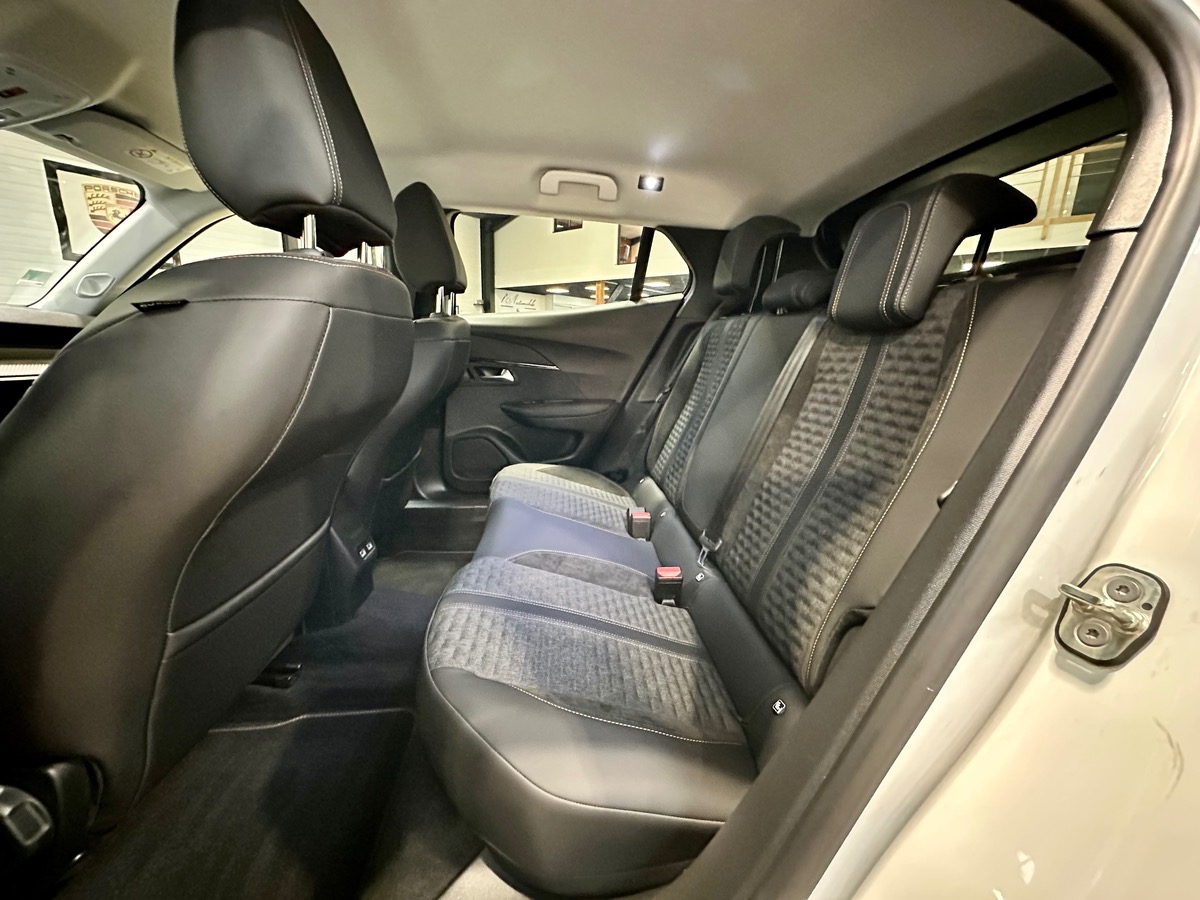 Peugeot 2008 II 1.5 BlueHDI 130 RoadTrip EAT8 c