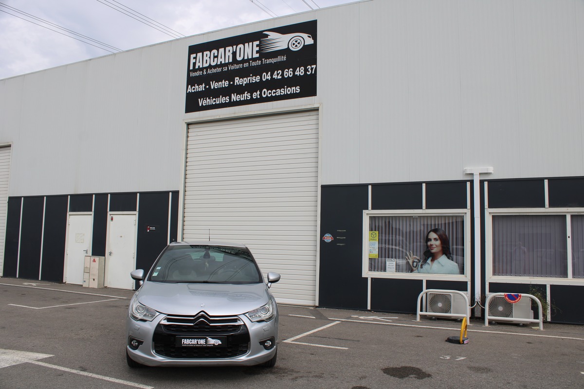 Citroën DS4 2.0 BLUEHDI 180 S&S SPORT CHIC EAT6 - Garantie 12 Mois