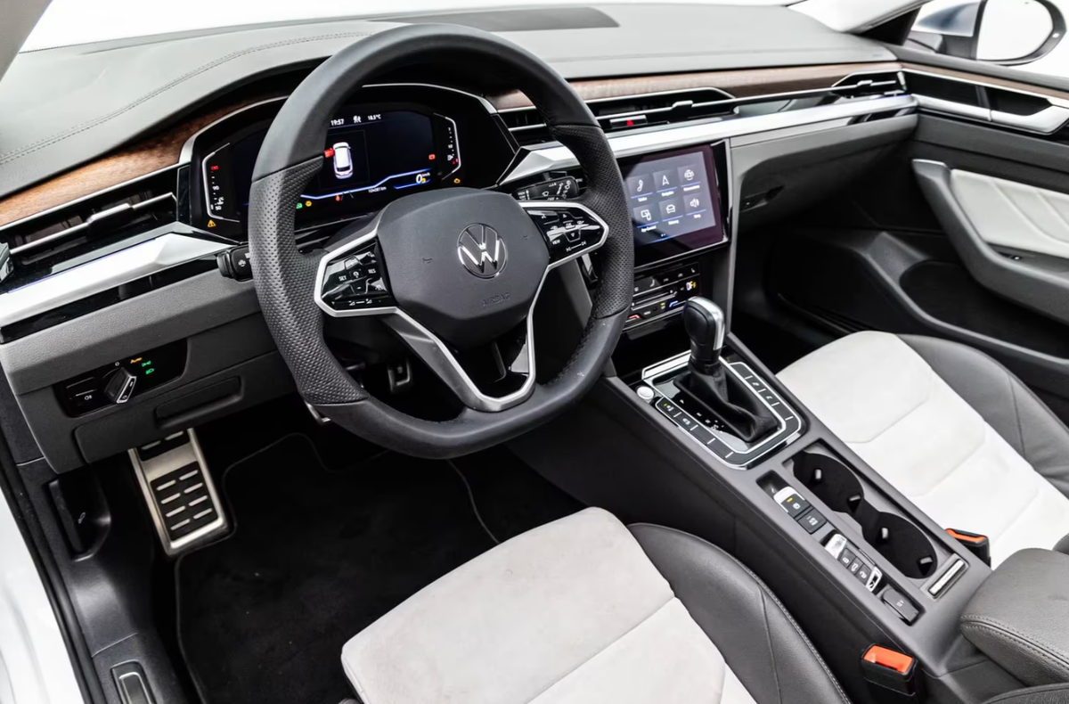 Volkswagen Arteon ShootingBrake 2.0 TDI EVO 200ch Elegance 4Motion DSG7 Toit ouvrant