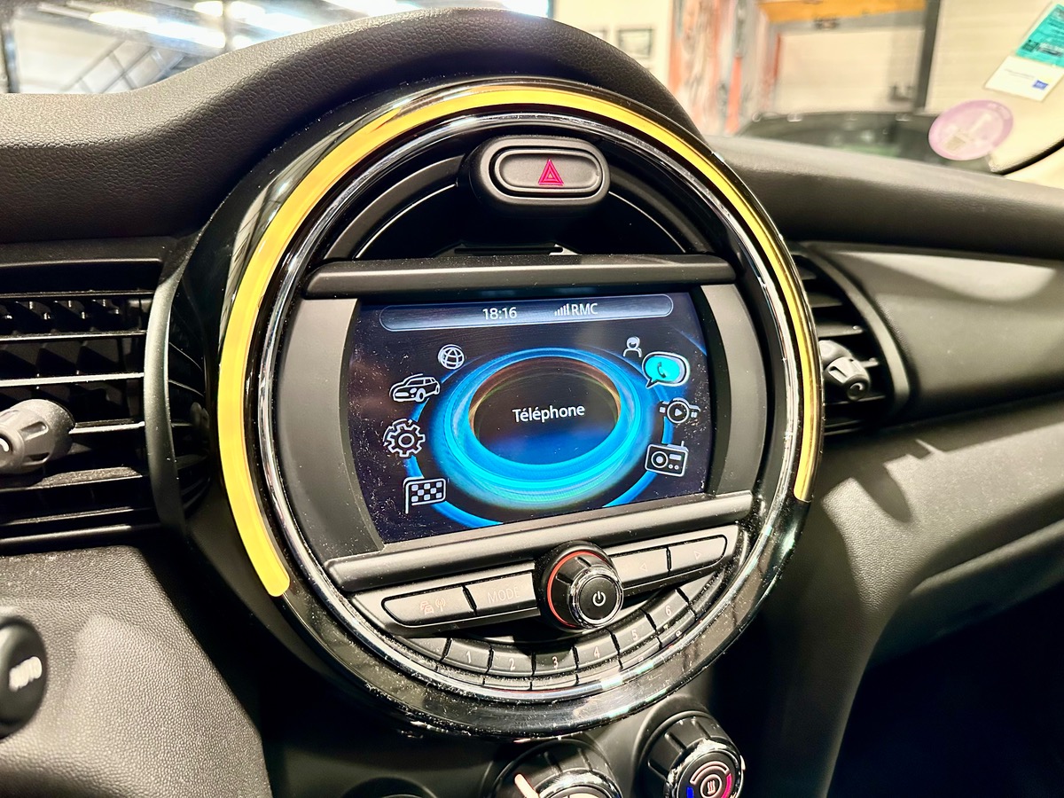 Mini Mini III (F55) One 1.2 102 Edition Shoreditch 5P b