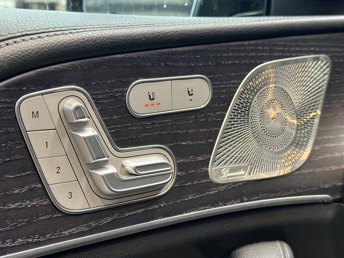Mercedes-Benz Classe GLE 350 DE AMG LINE 4MATIC - Attelage / BURMESTER / 1° Main / Suivi Full
