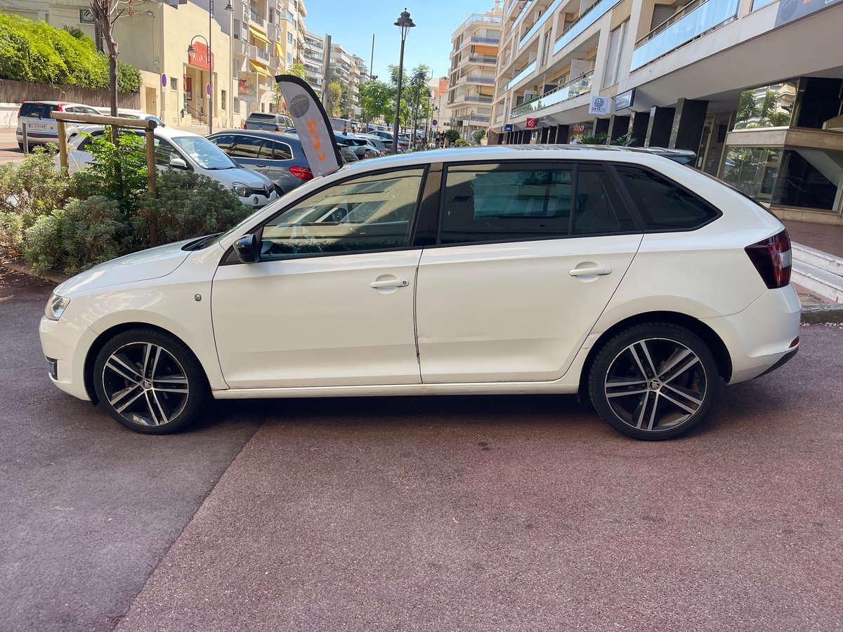 Skoda Rapid Spaceback 1.2 TSI 85 CV / Toit Panoramique / Jantes Sport /