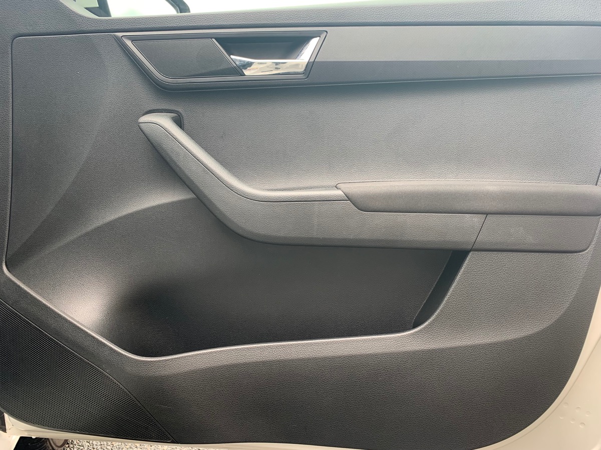 Skoda Fabia 60 ch | Business | GPS | Bluetooth | Radars de stationnement | Régulateur de vitesse