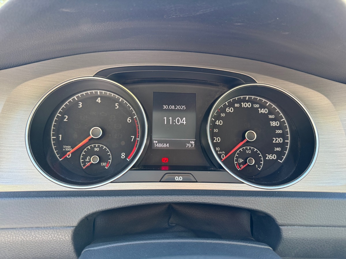 Volkswagen Golf 1.4 TSI 140 CV CONFORTLINE DSG7 / SUIVIE VW