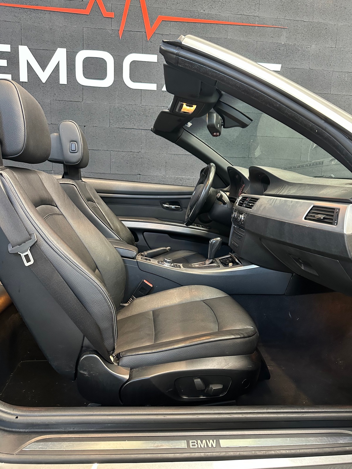 Bmw Série 3 320D E93 177CV BVA CONFORT