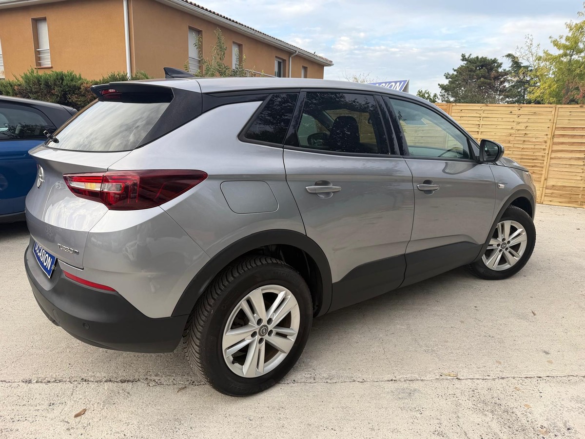 Opel Grandland 1.5d 130