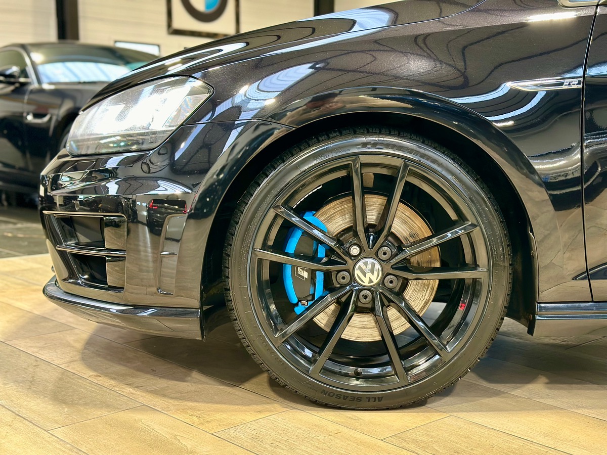 Volkswagen Golf 7 R 2.0 TSI 300 DSG7 4Motion Full Options