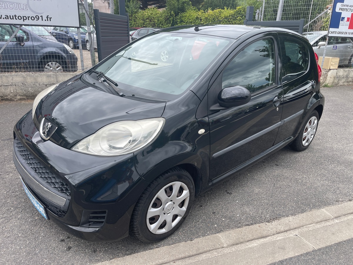 Peugeot 107 1.0 68ch URBAN MOVE 5P