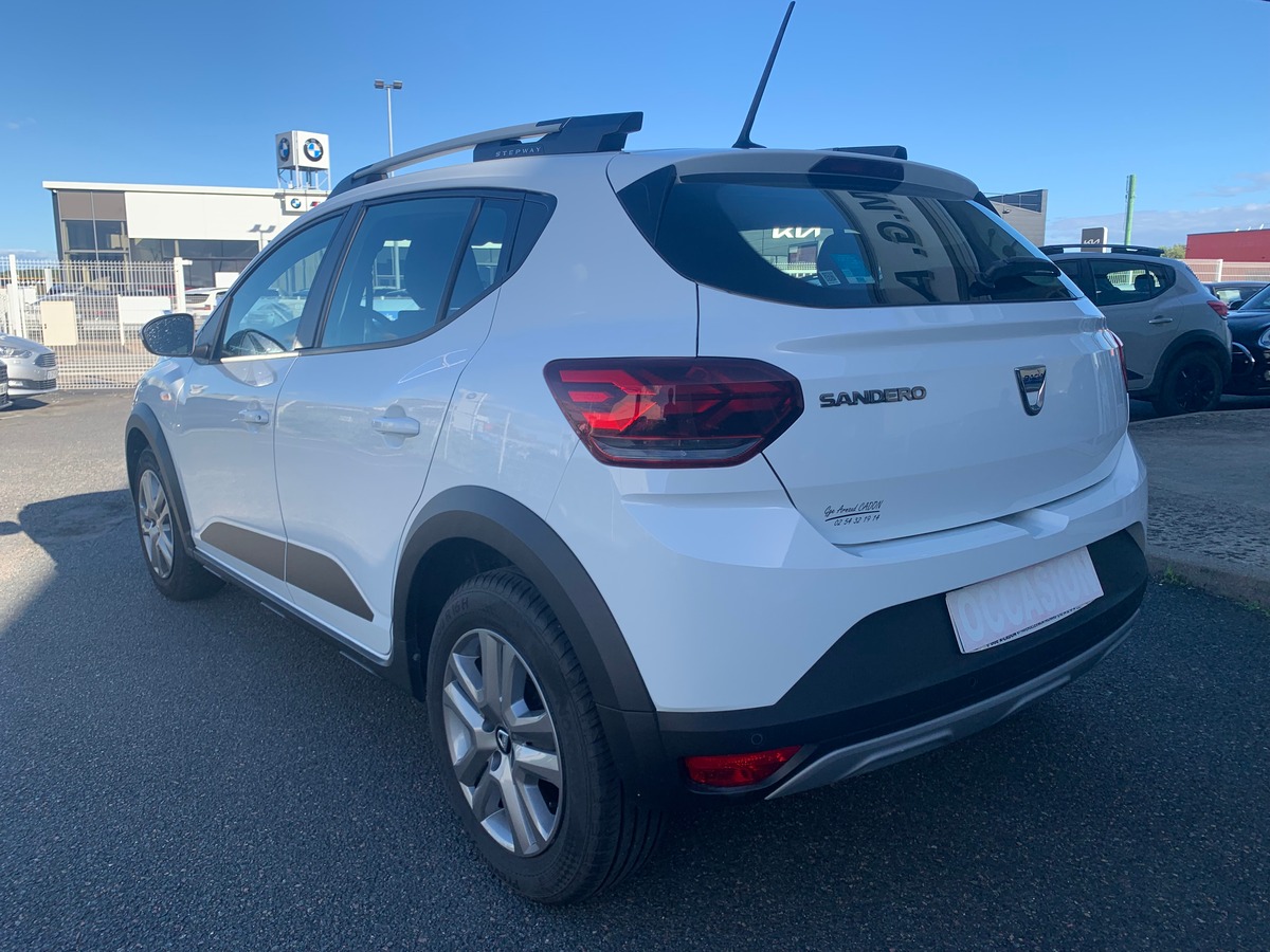 Dacia Sandero Stepway 90 ch | Confort | Régulateur vitesse | Intégration smartphone | Climatisation