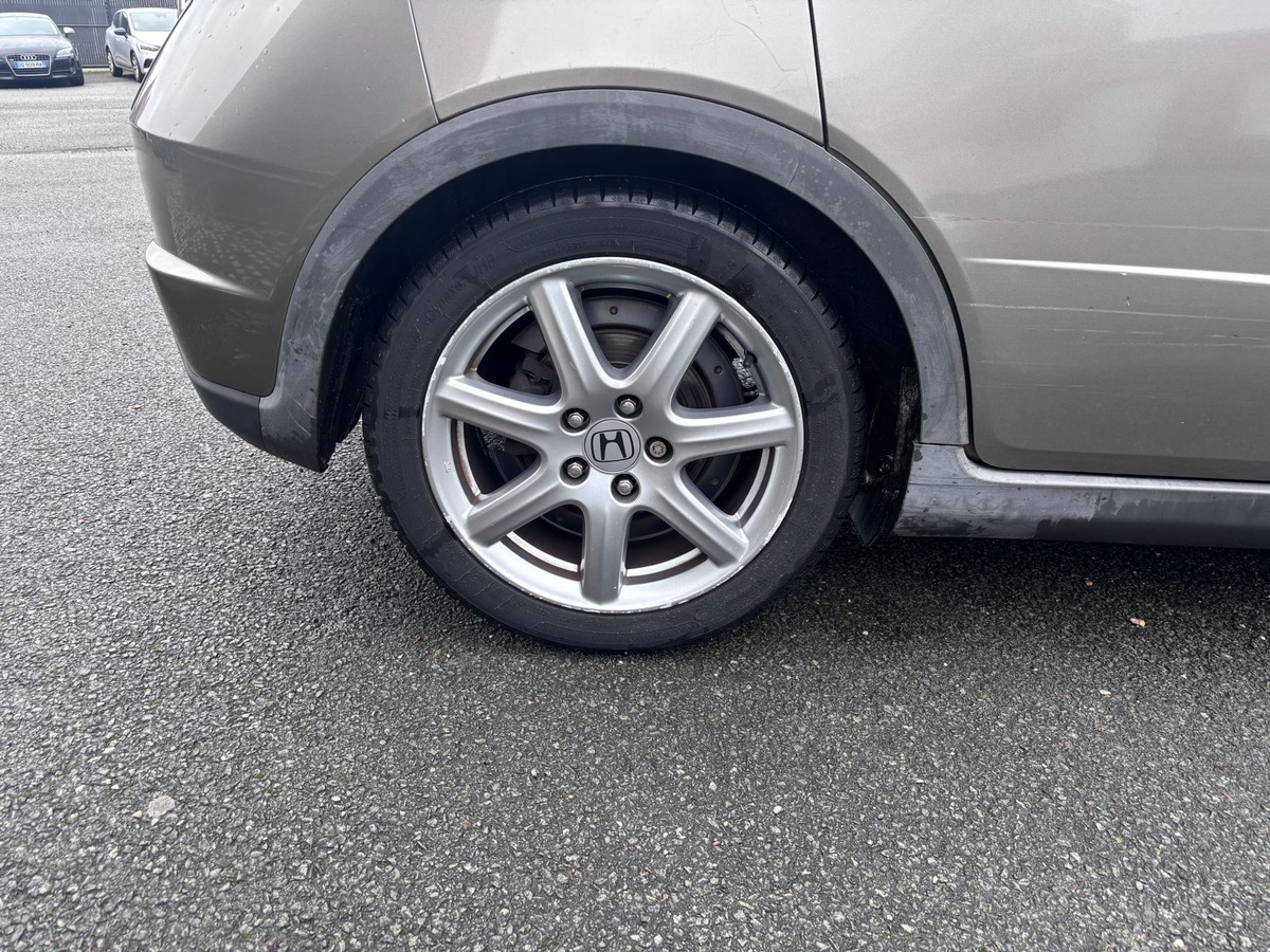 Honda Civic 2.2 CDTI 140 COMFORT - Révisé - Garantie