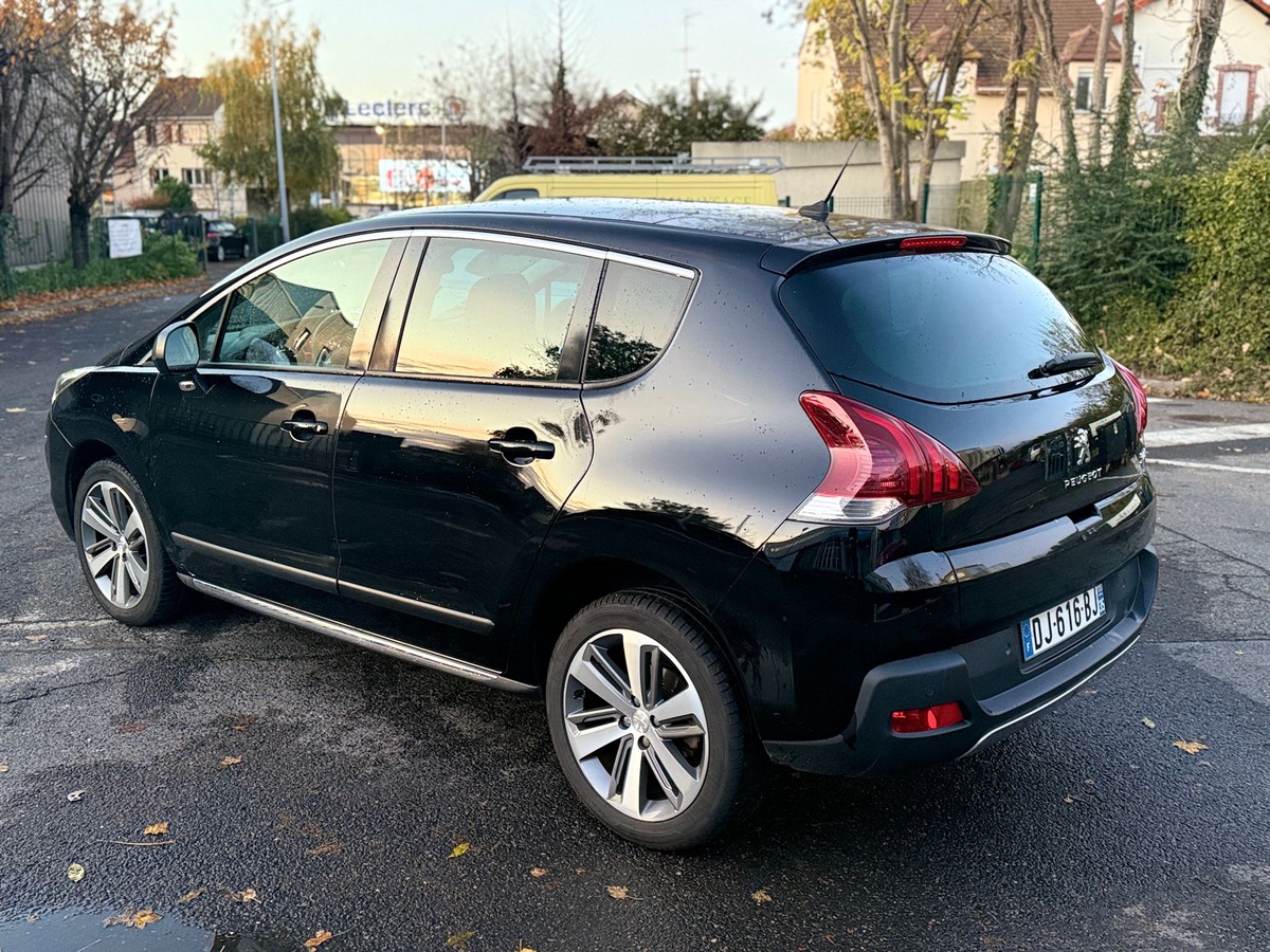 Peugeot 3008 1.6 HDI 115 CV 1er main allures en 4 Fois 