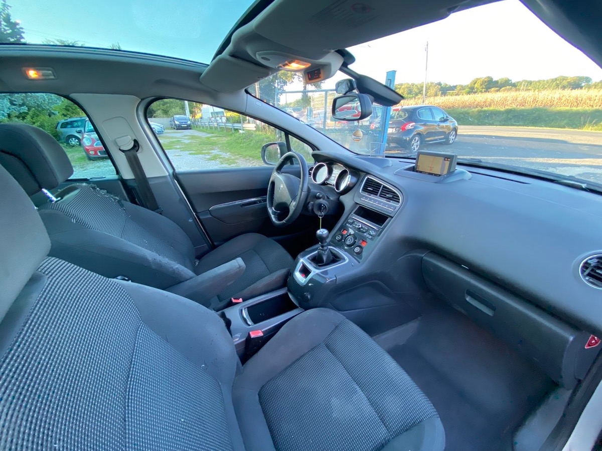 Peugeot 5008 1.6 hdi 112cv 7 places 199050km
