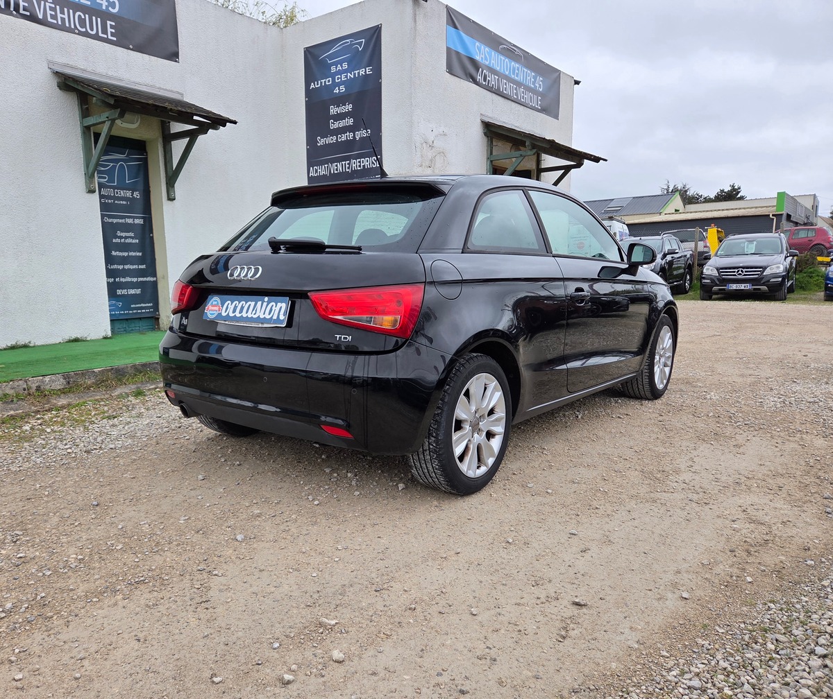 Audi A1 1.6  TDI 90 CV /BOITE AUTOMATIQUE