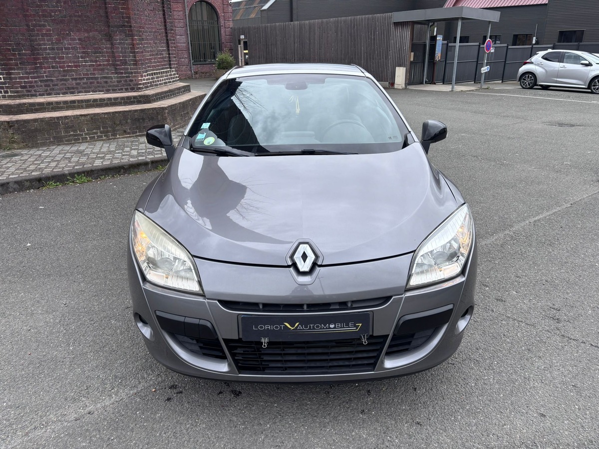 RENAULT Megane III CC 1.5 dCi 110 Dynamique - Révisé - Garantie