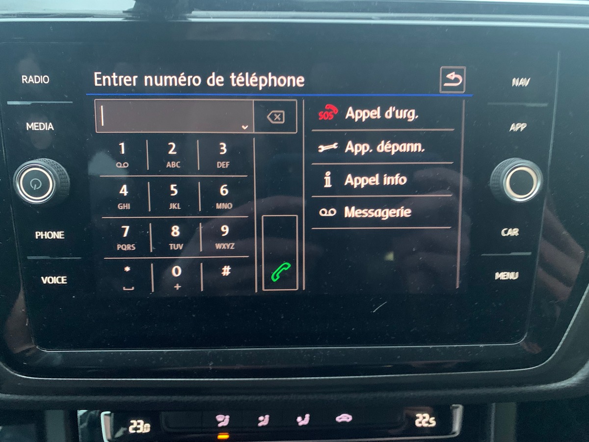 Volkswagen Touran 115 | Connect | 7 Places | Caméra recul | GPS | Bluetooth | Régulateur vitesse