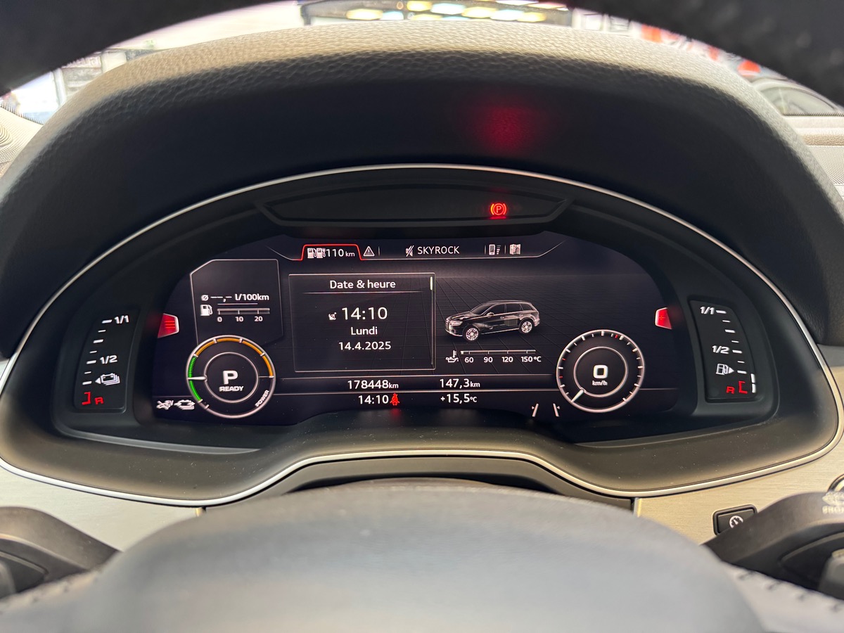 Audi Q7 3.0D TDI V6 E-TRON AVUS EXETENDED  373CV TIPTRONIC8 ATTELAGE/TO/BOSE/UHD D
