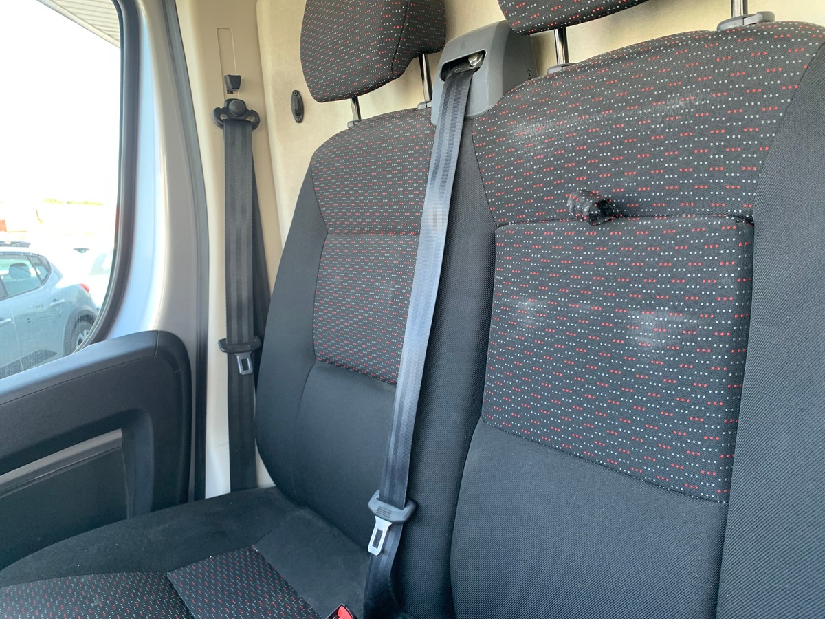 Citroën Jumper 140 ch | Driver | Premiére MAIN | TVA Récupérable | GPS | 3 Places | Attelage