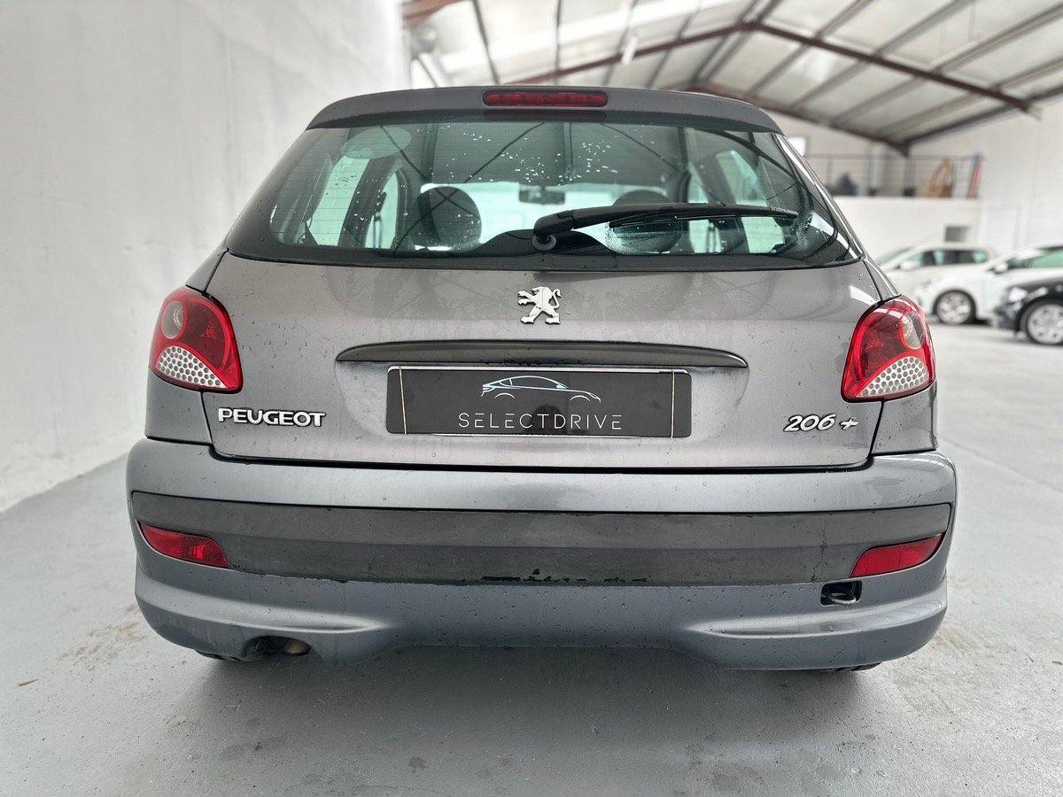 Peugeot 206 + 1.1 60cv TRENDY 5P CARPLAY VÉHICULE VISIBLE UNIQUEMENT SUR RENDEZ-VOUS
