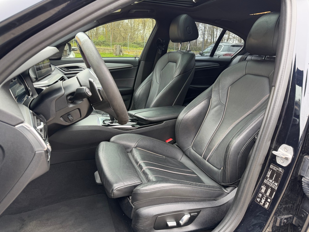 Bmw Série 5 G30 520D xDrive 190 ch BVA 8 M Sport Harman Kardon / Toit ouvrant / Caméra 360°