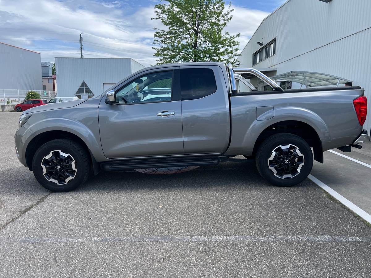 Nissan Navara 2.3L KING CAB 163ch,  SUIVI COMPLET, GARANTIE CONSTRUCTEUR