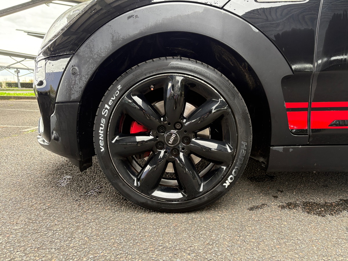 Mini Mini Clubman Cooper S 192ch BVA8 Finition Exquisite - ALL4