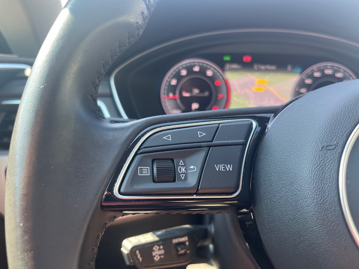 Audi A5 Sportback 40 2.0 TFSi Mild Hybrid S-Tronic7 190 cv DESIGN, suivi complet, sièges chauffants