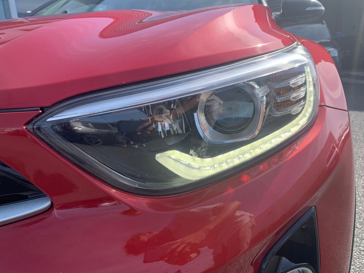 Kia Stonic 120 ch | Premium | Caméra recul | Régulateur vitesse | Apple car Play | Siéges chauffants