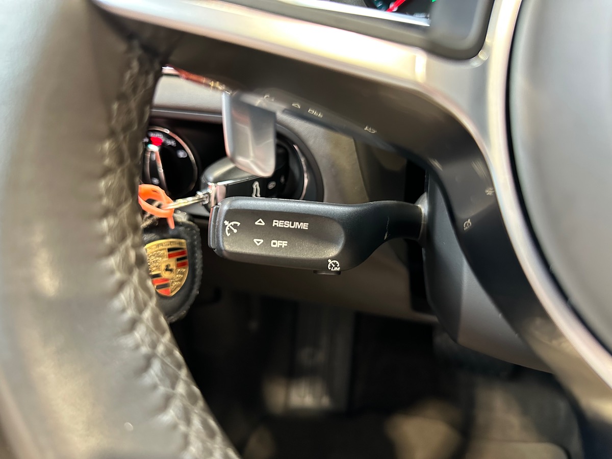 Porsche Macan S D 3.0 258 PDK Options++ l