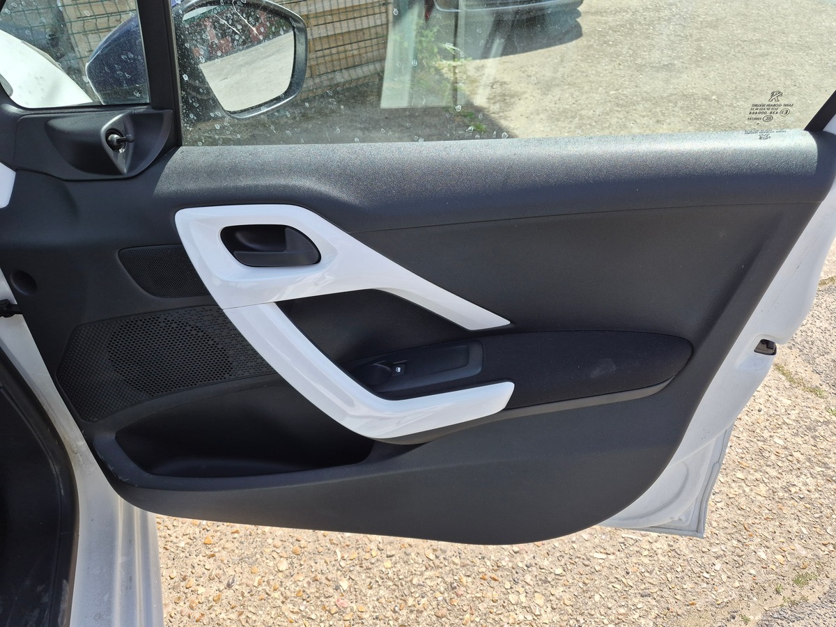 Peugeot 208 1.0 68 ch LIKE 5P