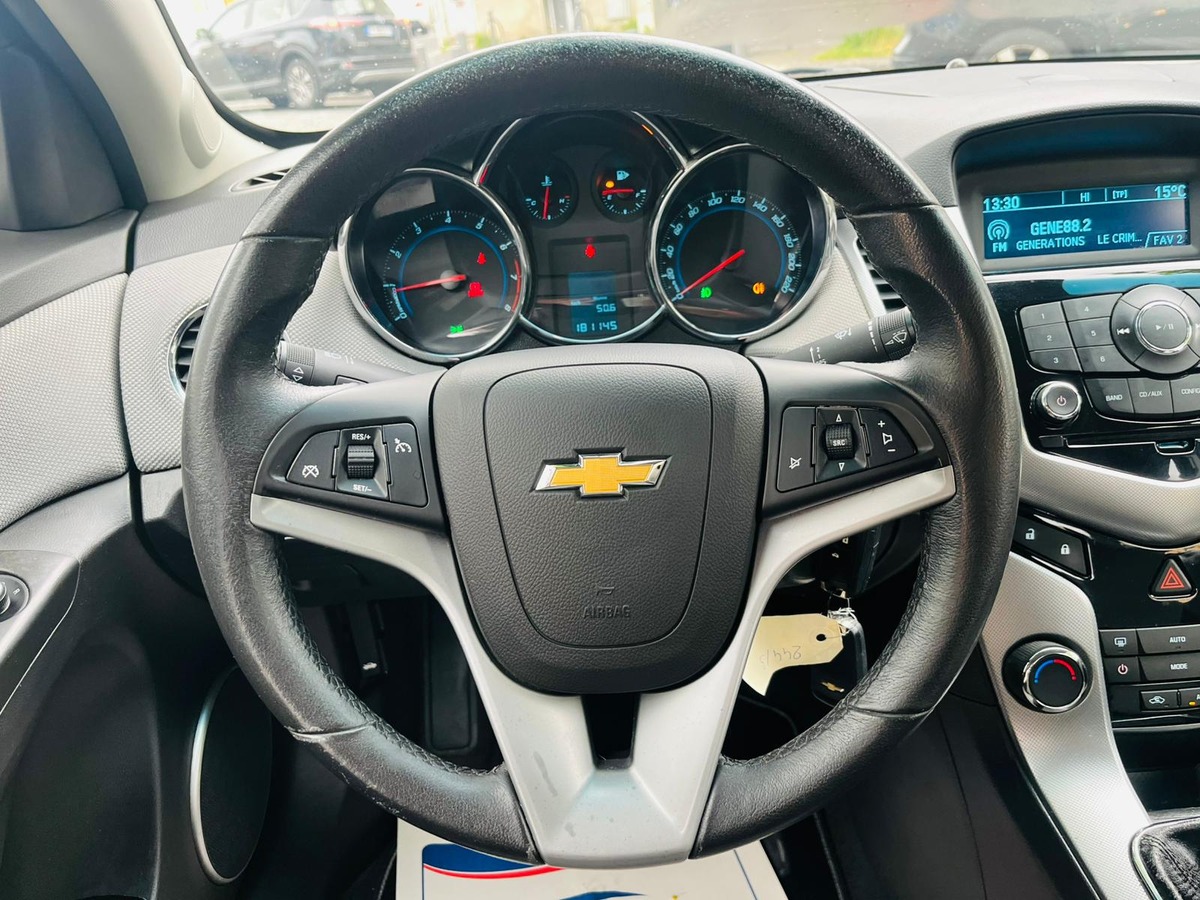 Chevrolet Cruze LT - 1.8 16V 140cv BV5 -  Crit' 1 / 3ème Main - Reprise Possible - 4xCB