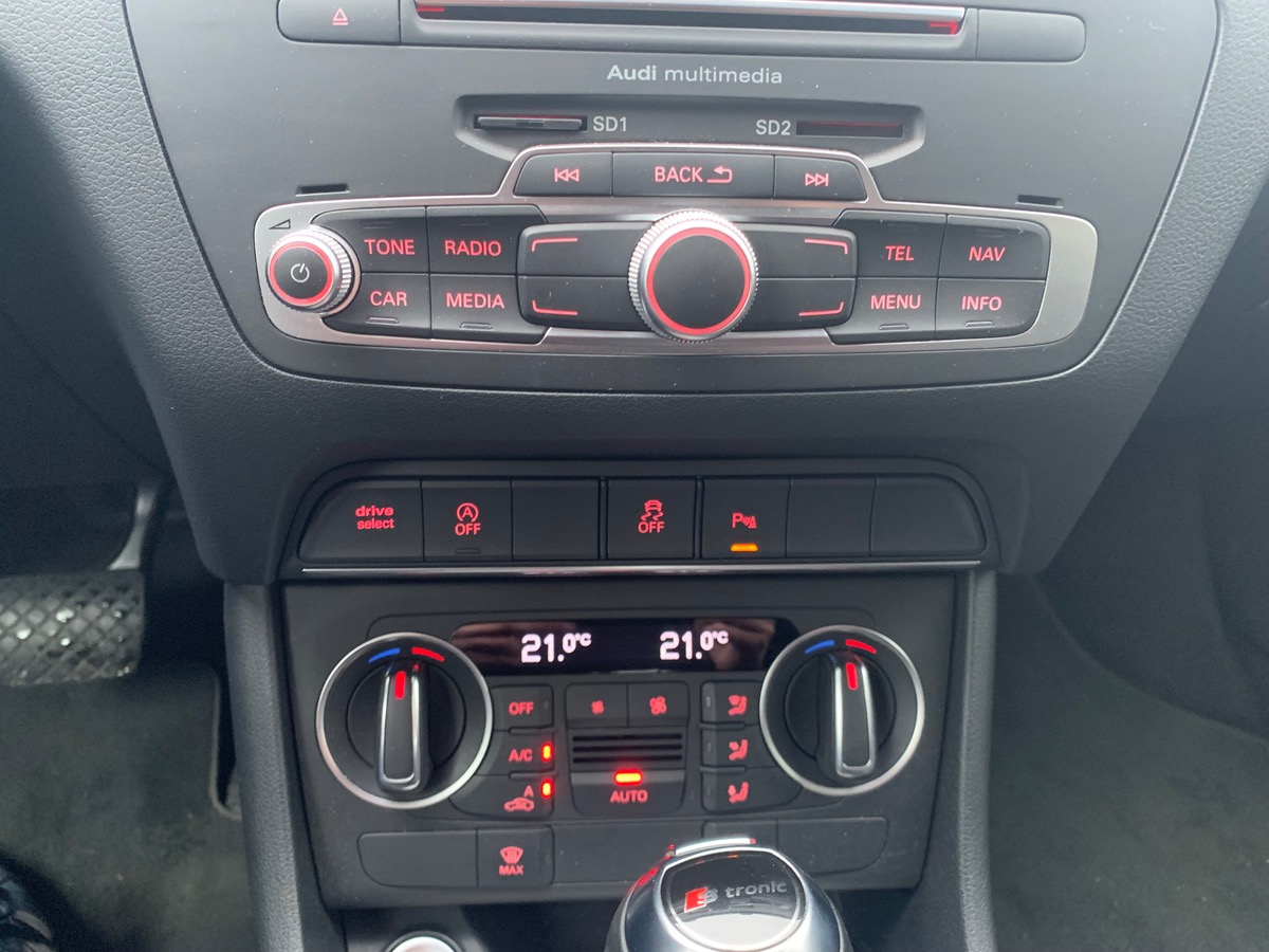 Audi Q3 180 ch | QUATTRO | Caméra recul | GPS | Palettes changement vitesses|  Régulateur de vitesse