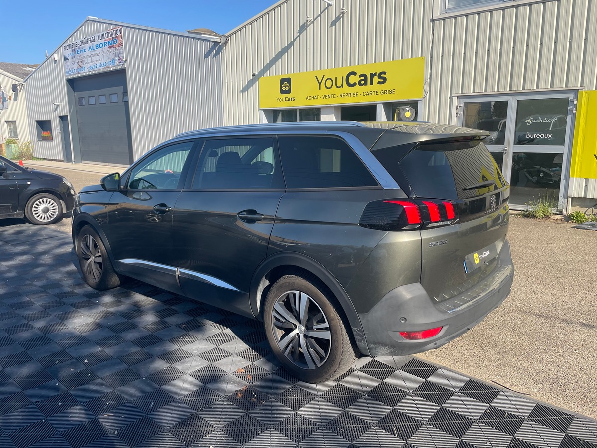 Peugeot 5008 1.5 BlueHDi EAT8 130 cv Boîte auto CARPLAY - 7 PLACES - CLIM AUTO - CAMERA DE RECUL