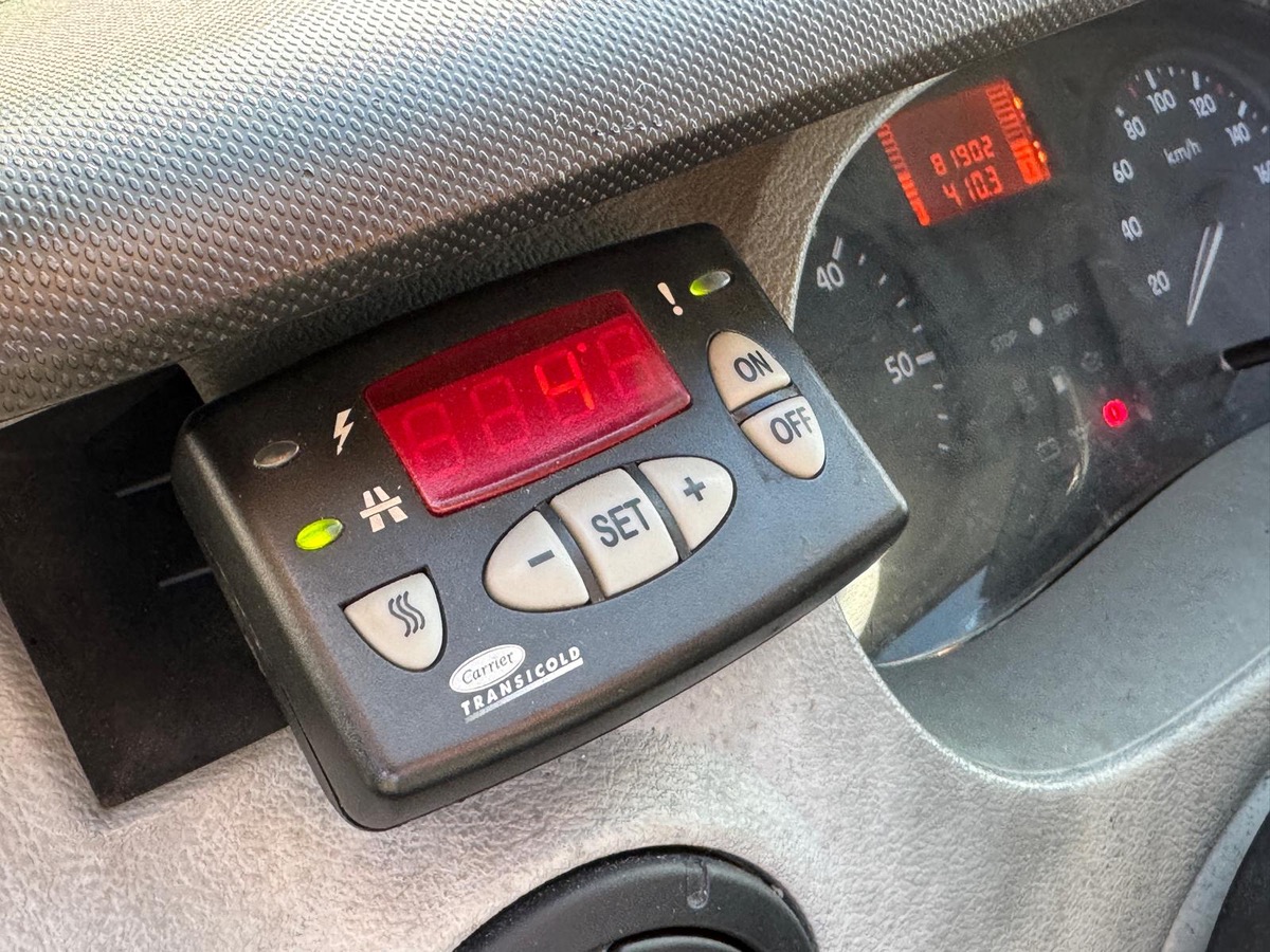 RENAULT Master 2.5 DCI 115 ch Frigorifique