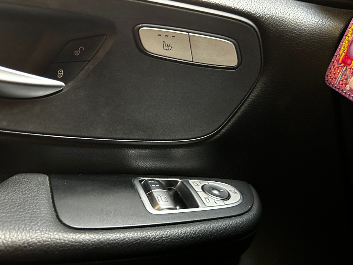 Mercedes-Benz Classe V Phase 2 220cdi 163 cv BA /LONG/SANS TVA RECUP/EQUIPÉ TAXIMETRE 4 TARIFS