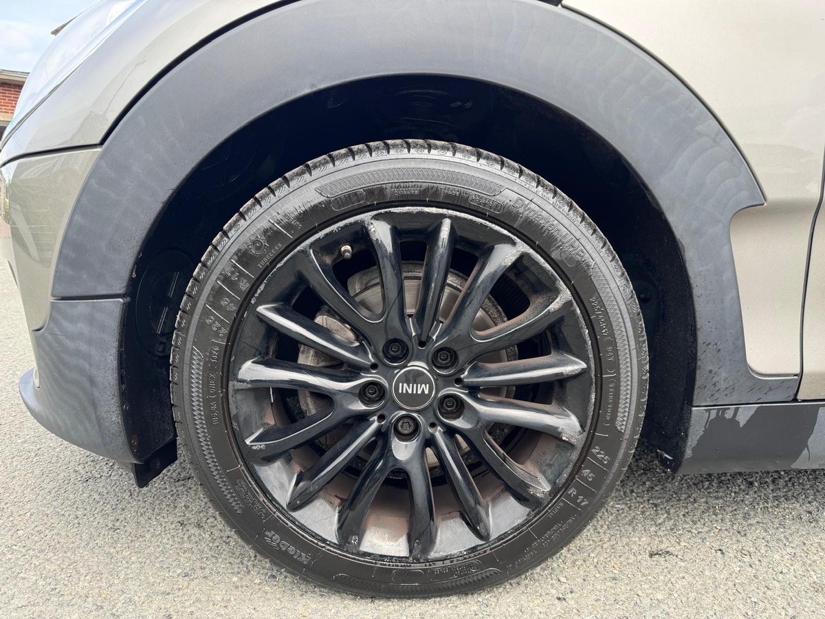 Mini Clubman One D 1.5d 116cv Hyde Park - boite automatique
