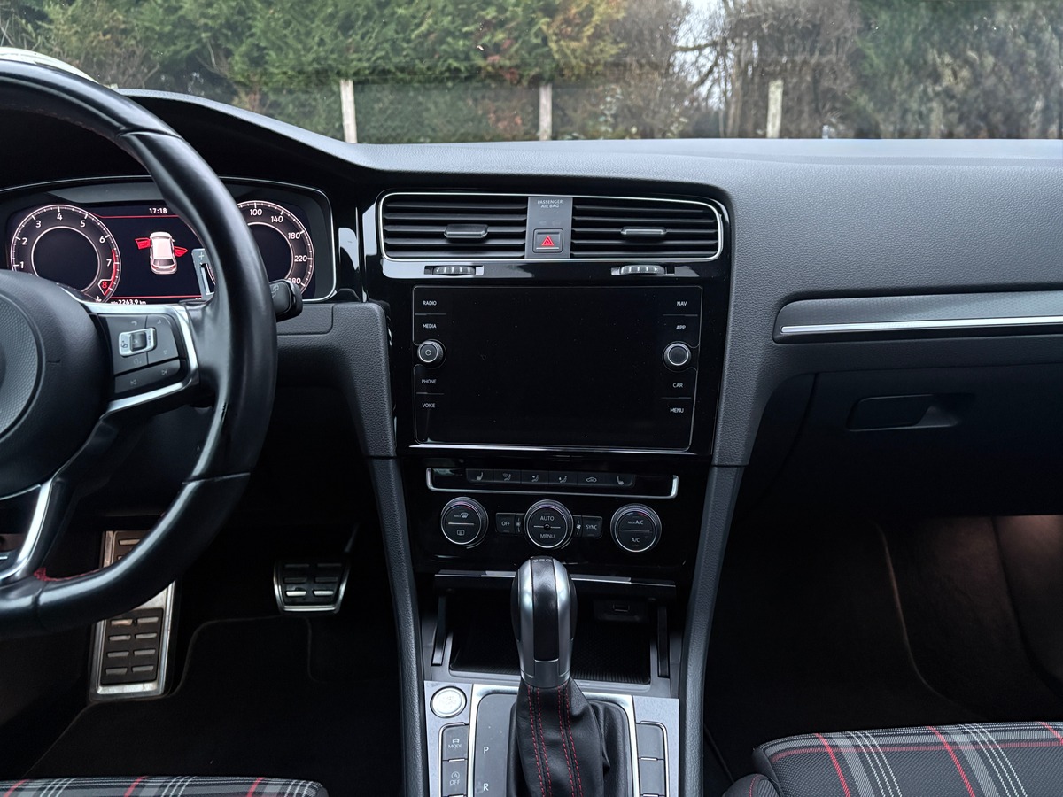 Volkswagen Golf 7 GTI 230CH Perfomance