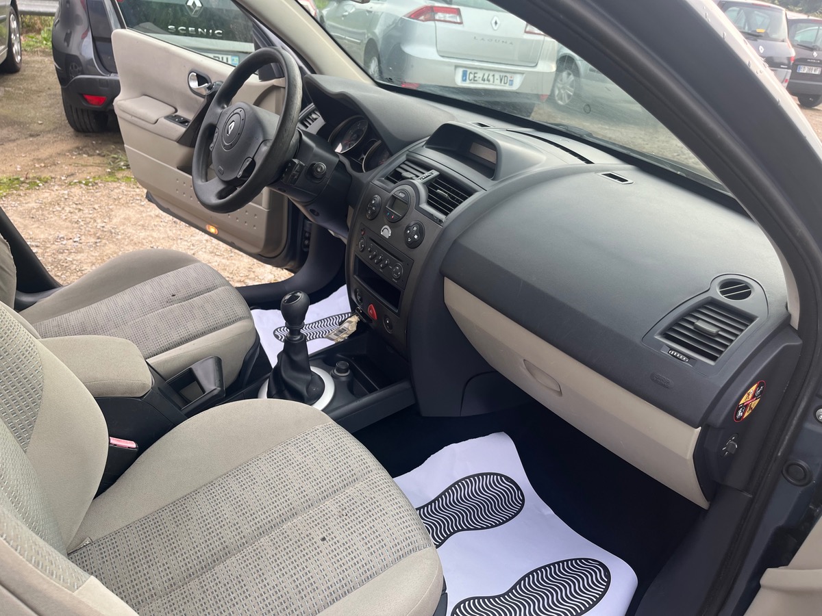 RENAULT Megane 1.9 dci 130ch 125696km