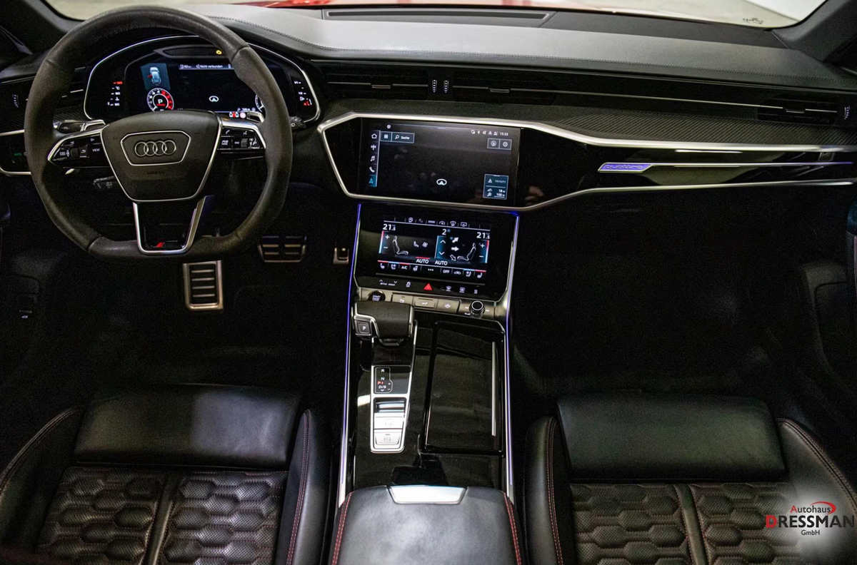 Audi RS6 Avant 4.0 V8 TFSI 600ch quattro tiptronic/B&O/Attelage/Toit ouvrant