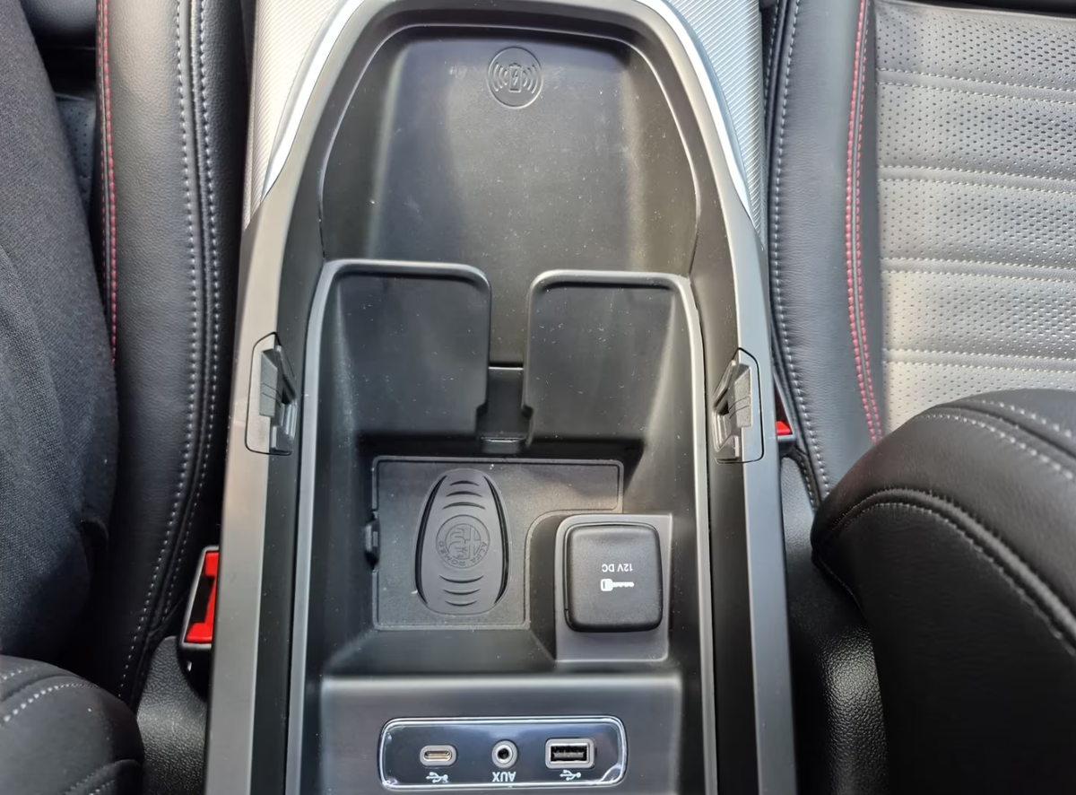 Alfa Romeo Giulia 2.0T 280ch Competizione Q4 AT8/Toit ouvrant/Harman-Kardon/Garantie 06/2028