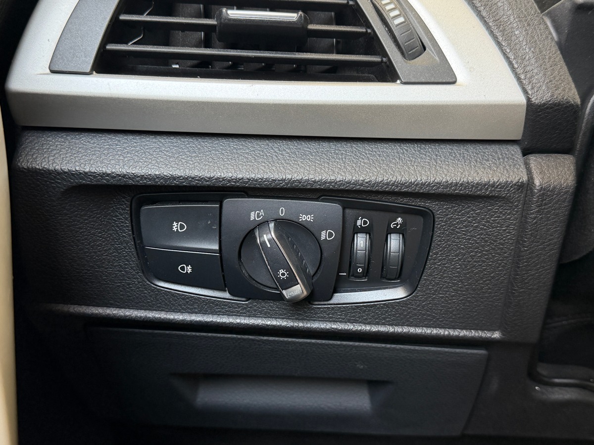 Bmw Série 1 116d F20 EfficientDynamics Edition Lounge