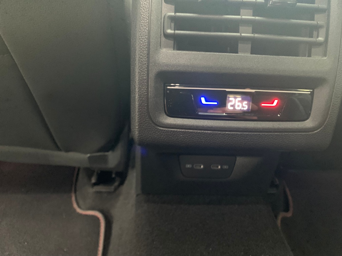 Volkswagen Golf GTI 300 ch | Clubsport | Caméra de recul | Phares de route adaptatifs, directionnels