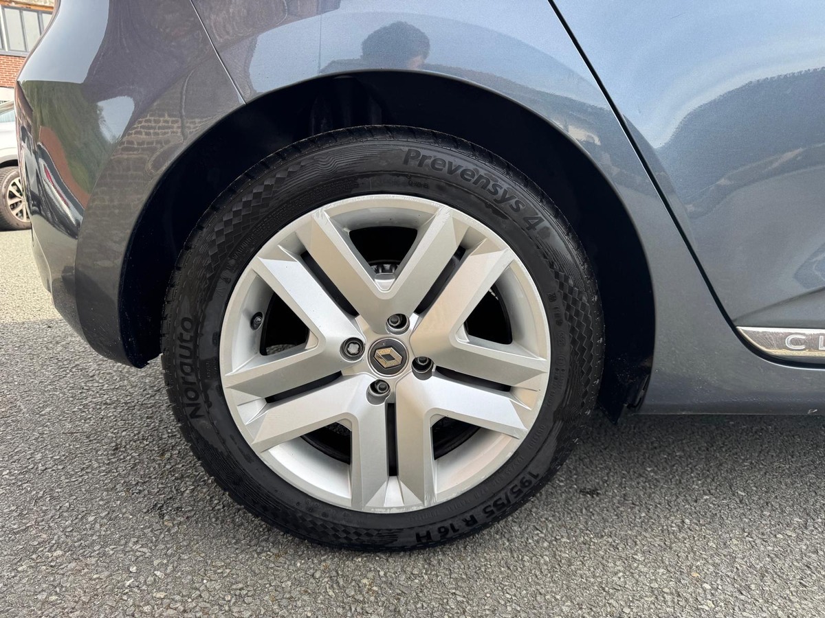 RENAULT Clio V ZEN 1.0 tce 100CV - Deuxième main