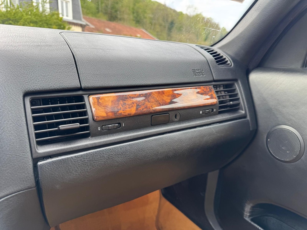 Bmw 320 I E36 CABRIOLET 2.0 150CV BOITE AUTOMATIQUE