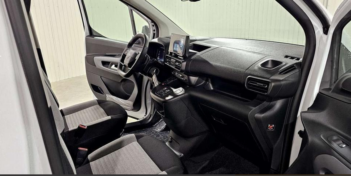 Citroën Berlingo TAILLE M BLUEHDI 130 S S EAT8 MAX N1