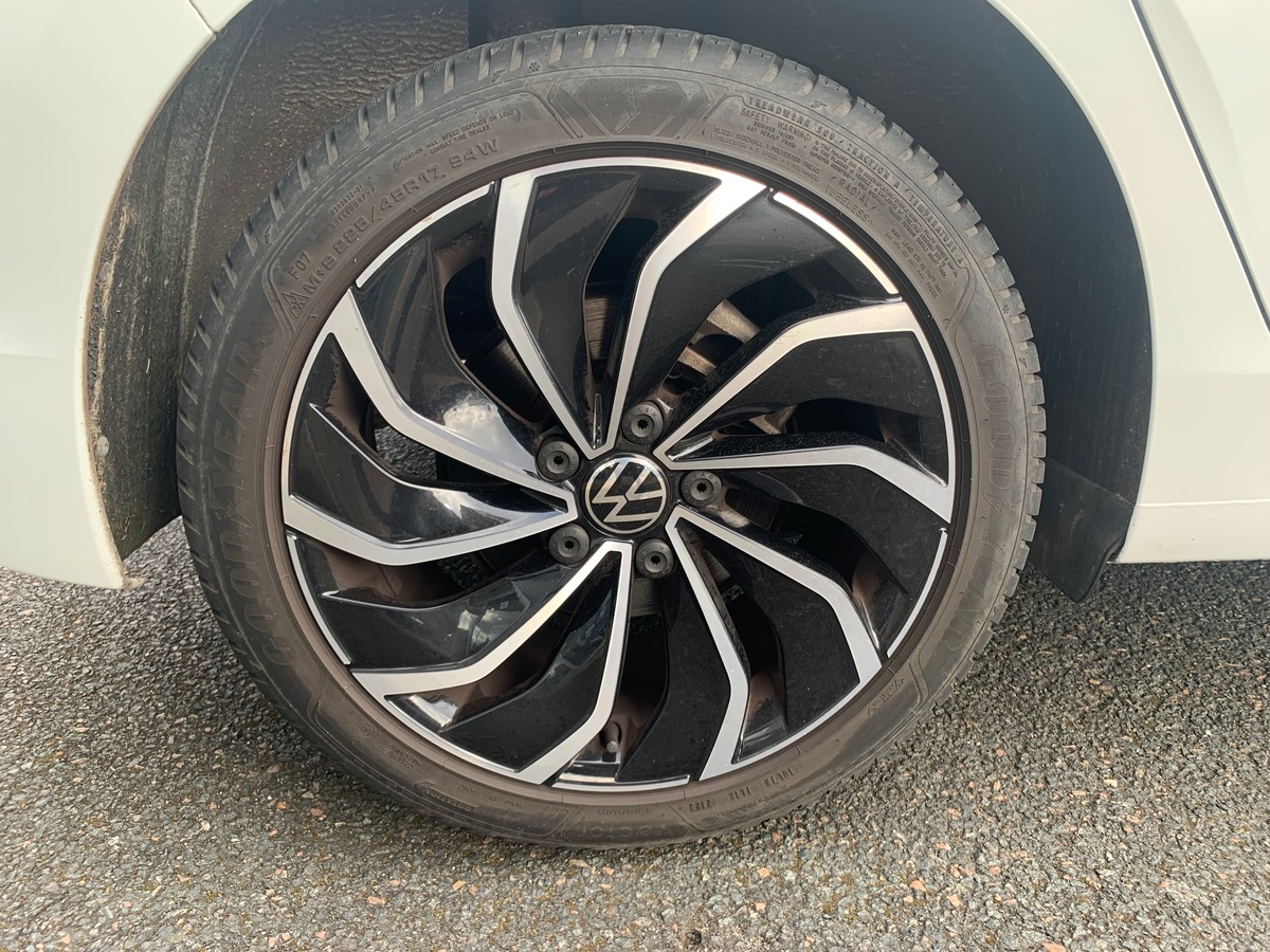 Volkswagen GOLF 8 130 ch | Stage 1 Ethanol | Apple car Play | Radar avant arriére | Siéges chauffant