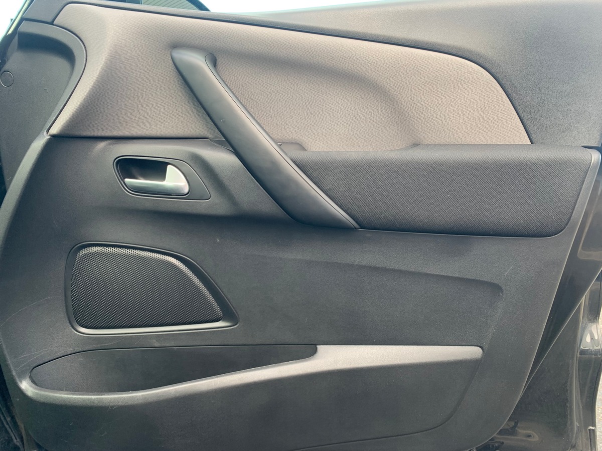 Citroën C4 SpaceTourer 120 chevaux | Live | Régulateur vitesse | Apple car Play Android auto | GPS