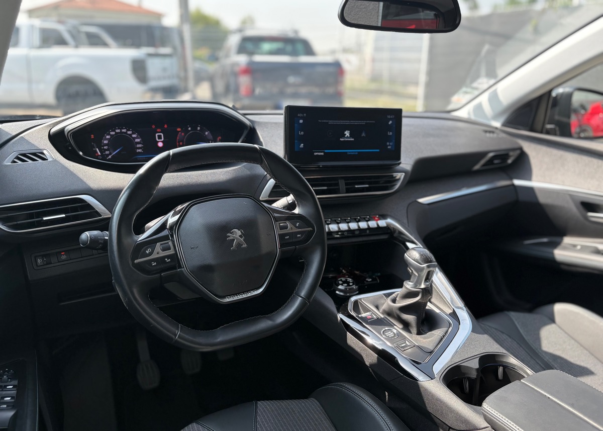 Peugeot 3008 1.5 BlueHDi 130 S&S