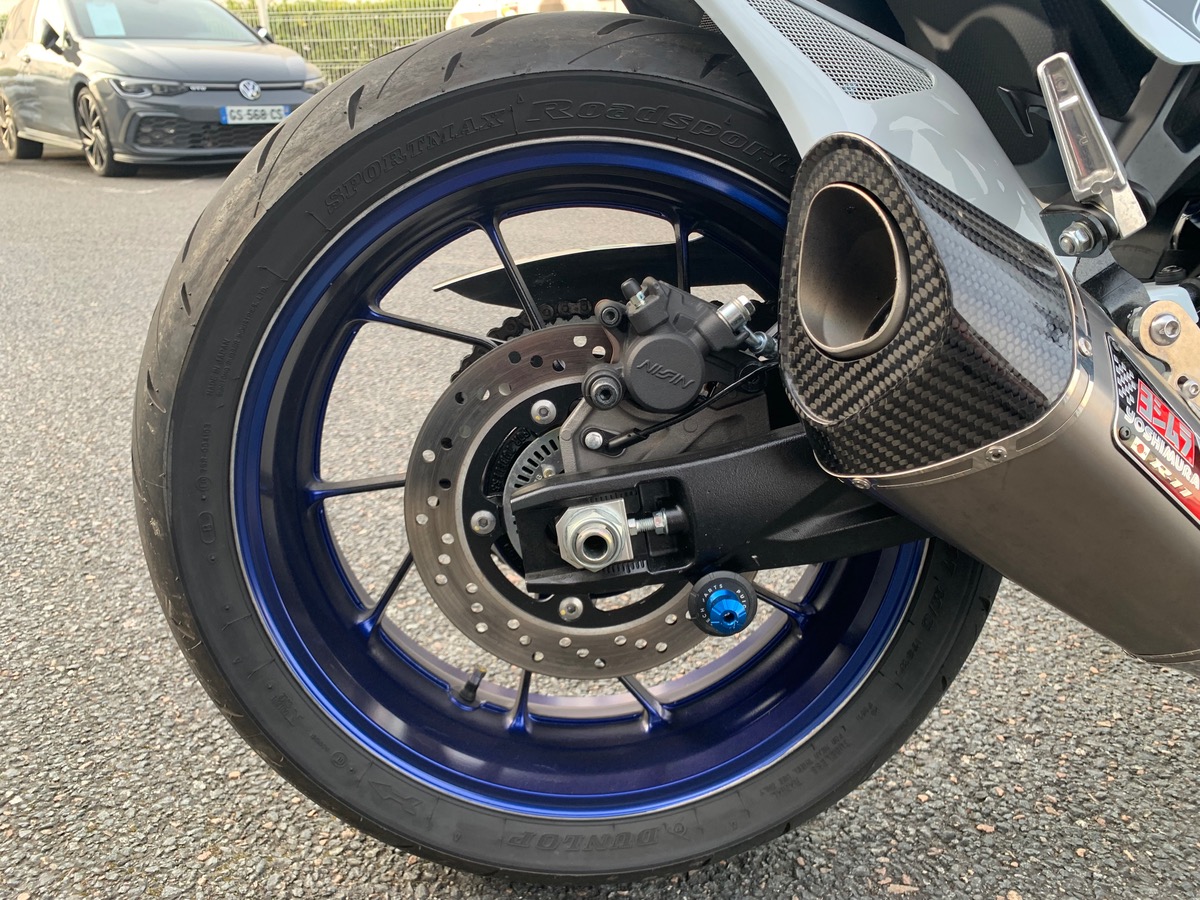 Suzuki GSX800 Dernière révision constructeur à 1131 kms en 03/2025