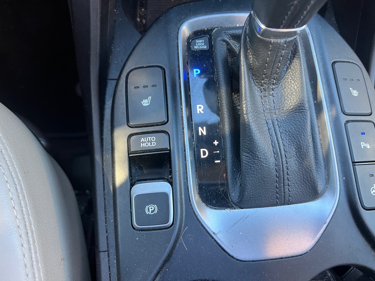 Hyundai Santa Fe EXECUTIVE 2,2 CRDI 4WD 197ch,CAMERA DE RECUL, SIEGES CHUAFFANTS AV/AR, TOIT OUVRANT